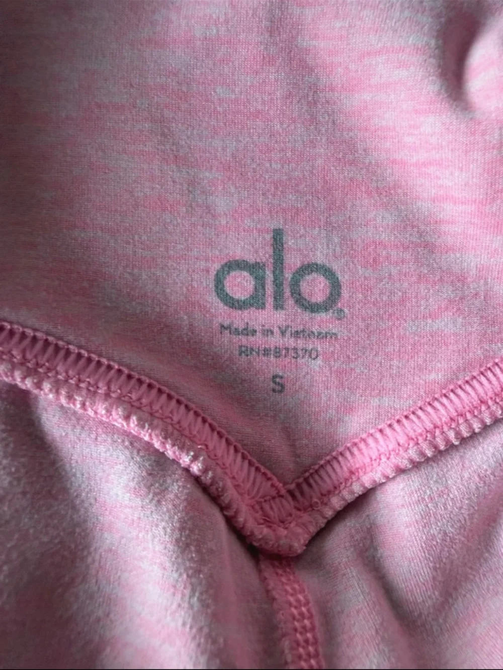 Alo Yoga Pink Sports Bra and High-Waist Leggings Set